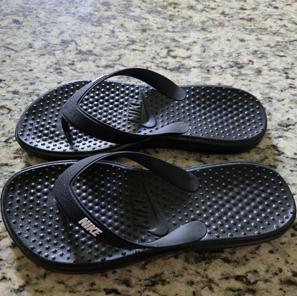 Nike Black Flip-Flops with Textured Sole